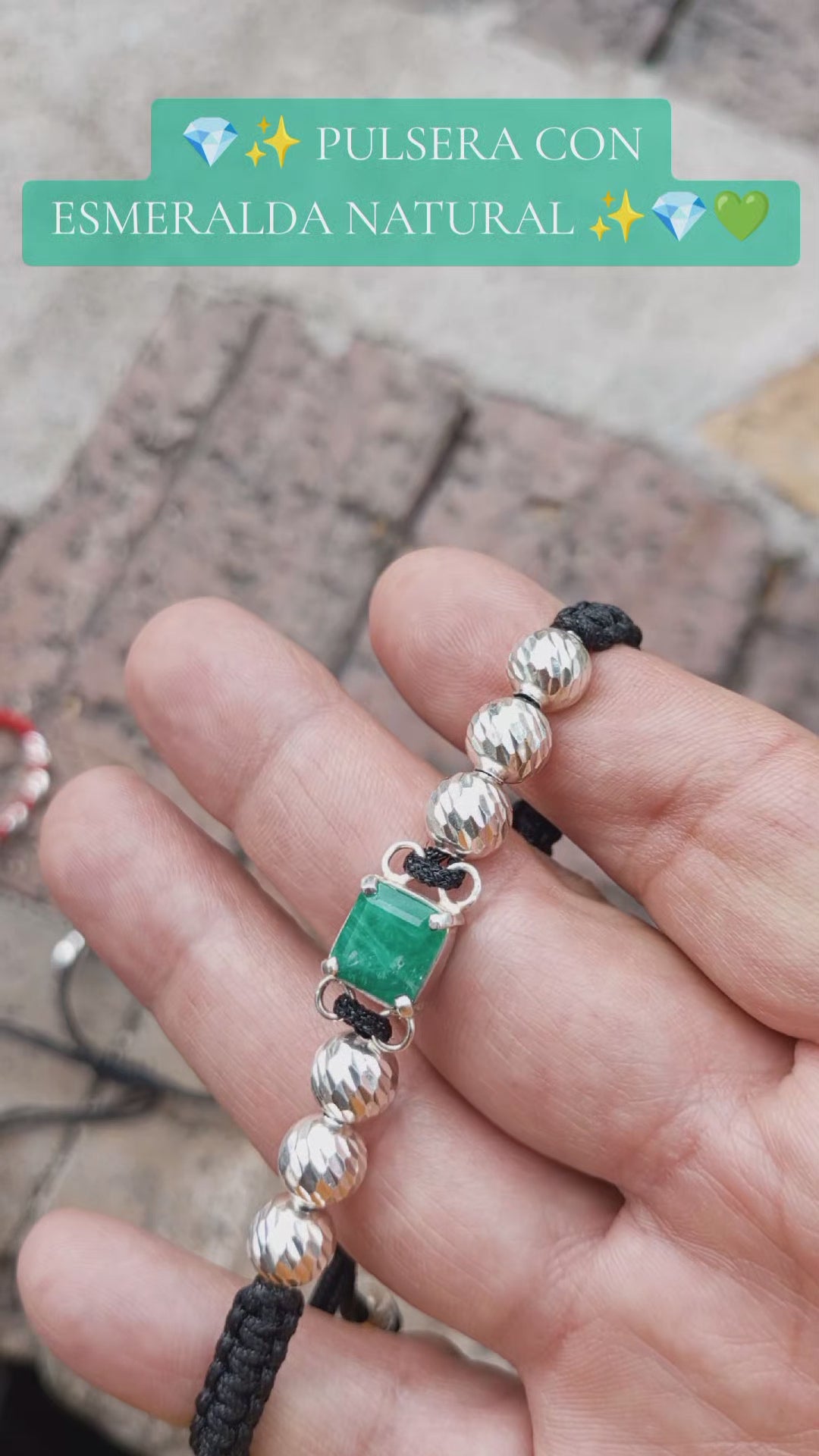 Pulsera Tejida con Esmeralda Natural y Plata