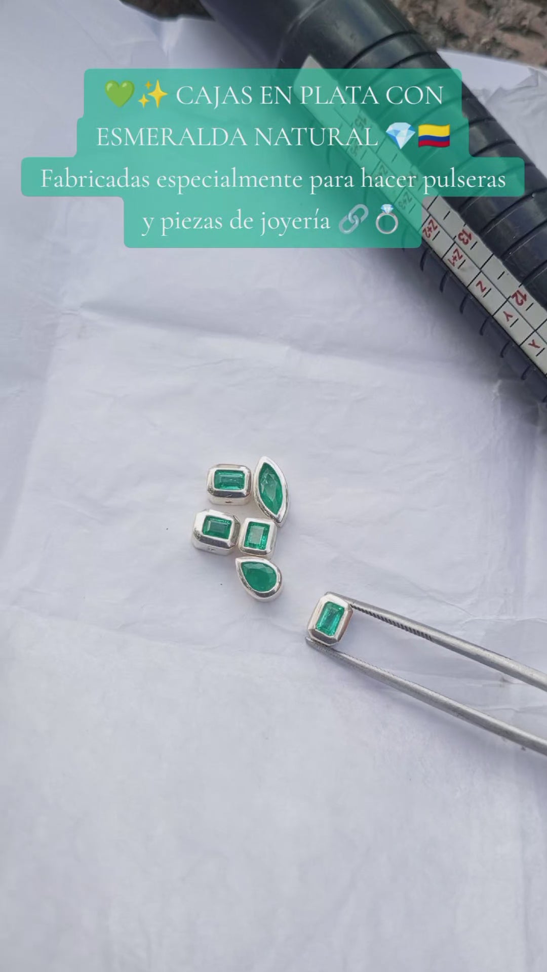 Cajas en Plata con Esmeralda Natural para Pulseras