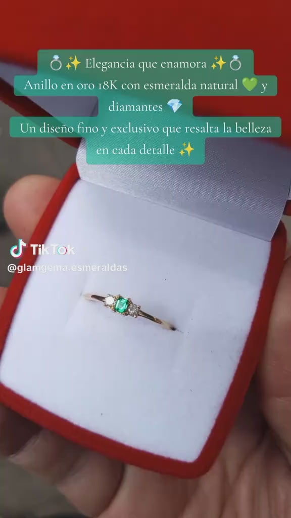 Anillo en Oro 18K con Esmeralda Natural y Diamantes 💍
