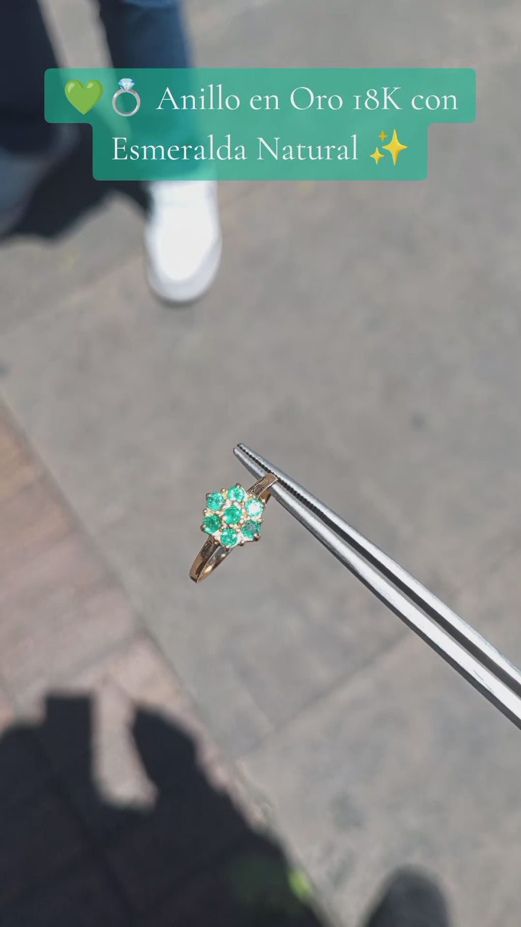 💚 Anillo en Oro 18K con Esmeraldas Naturales